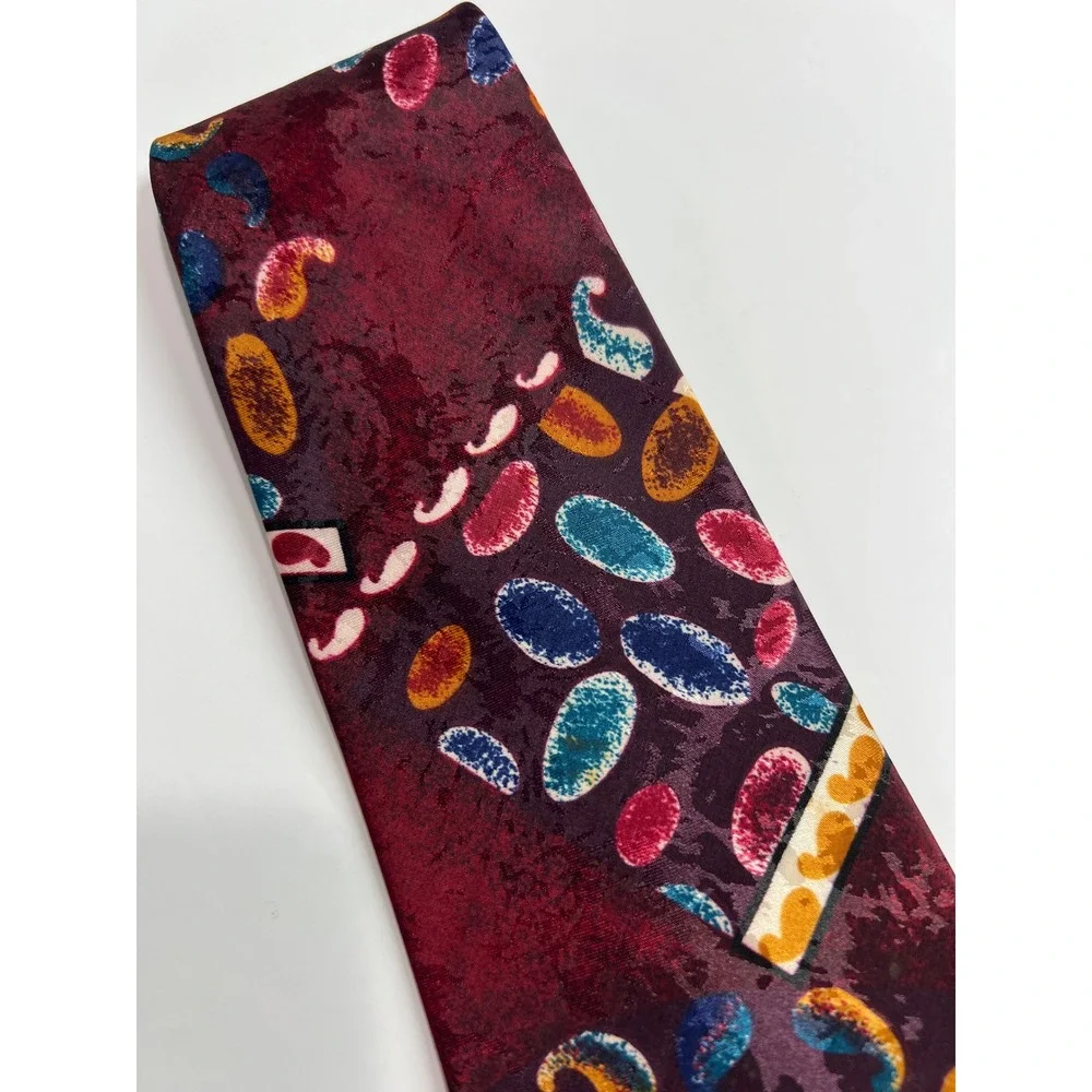 Vintage Designer Silk House Tie OS Burgundy Paisley Abstract‎ Geometric Silk A22